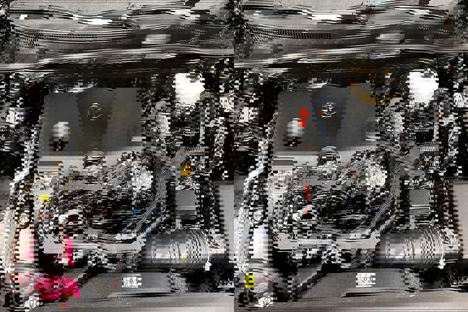 Used 2025 Toyota Camry LE image 30