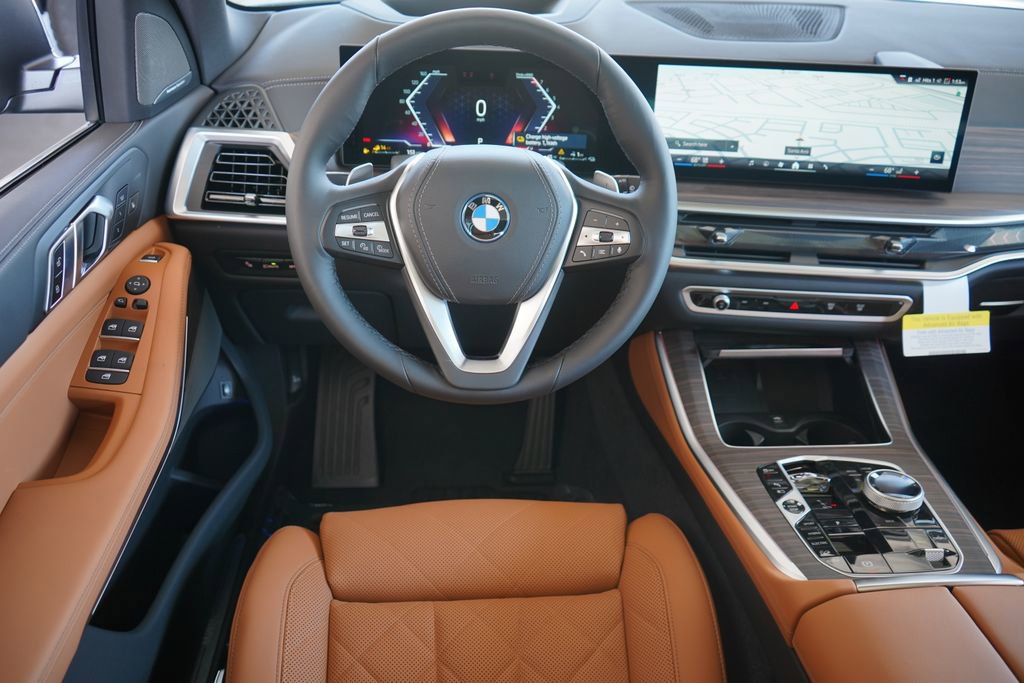 Used 2025 BMW X5 xDrive50e w/ Executive Package image 16