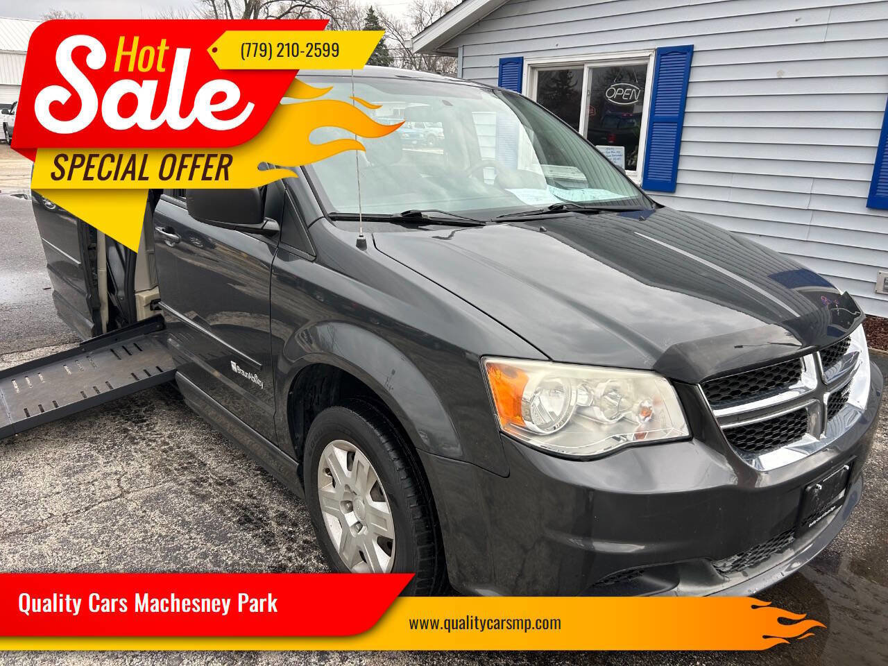 Used 2012 Dodge Grand Caravan SE image 1