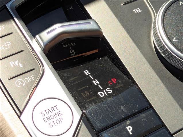 Certified 2025 BMW 330i Sedan w/ Premium Package image 12