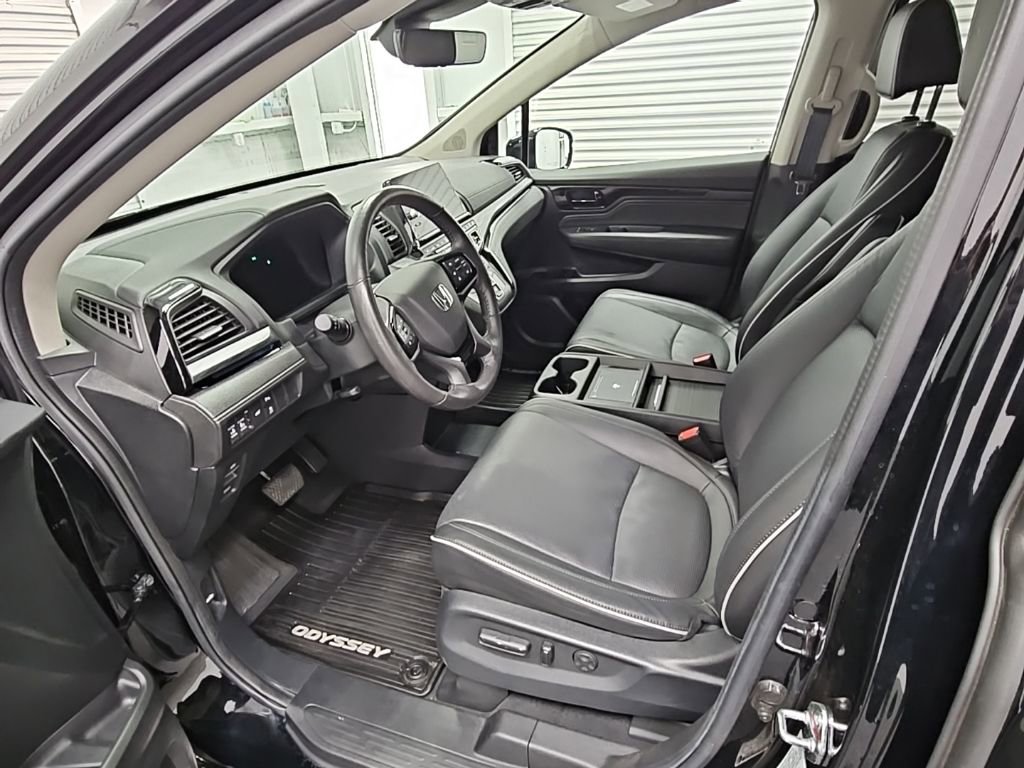 Used 2025 Honda Odyssey Elite image 10