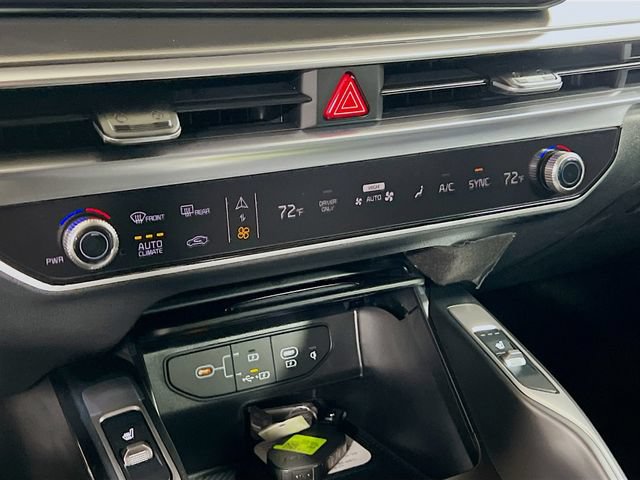 New 2026 Kia Sorento EX w/ EX Premium Package AWD/4WD image 16