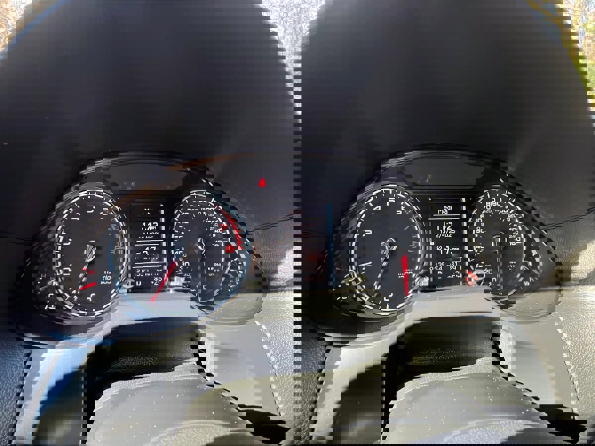 Used 2017 Audi Q5 2.0T Premium image 19