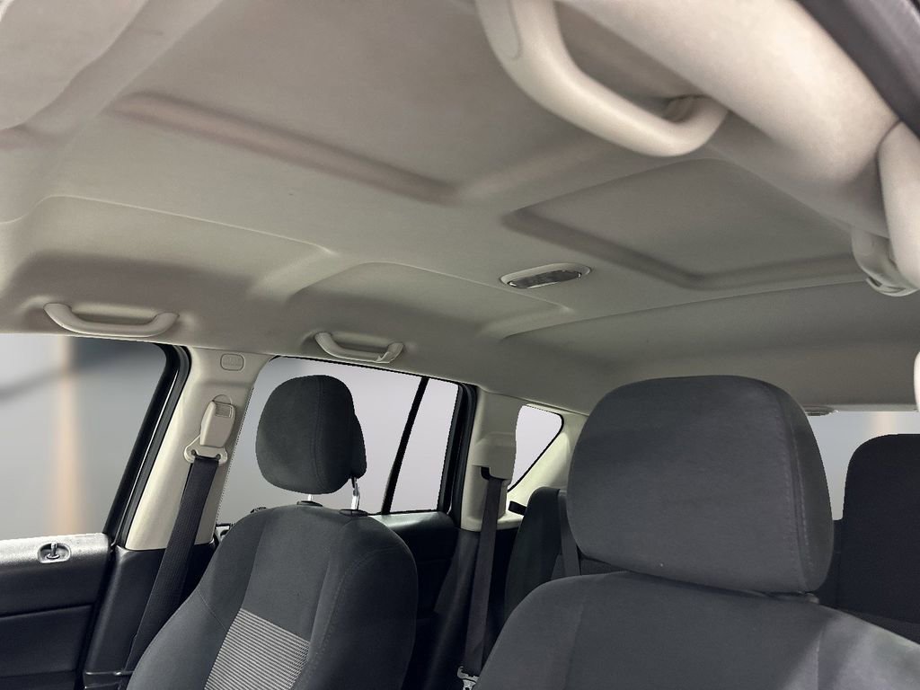 Used 2016 Jeep Compass Sport w/ Power Value Group FWD image 8