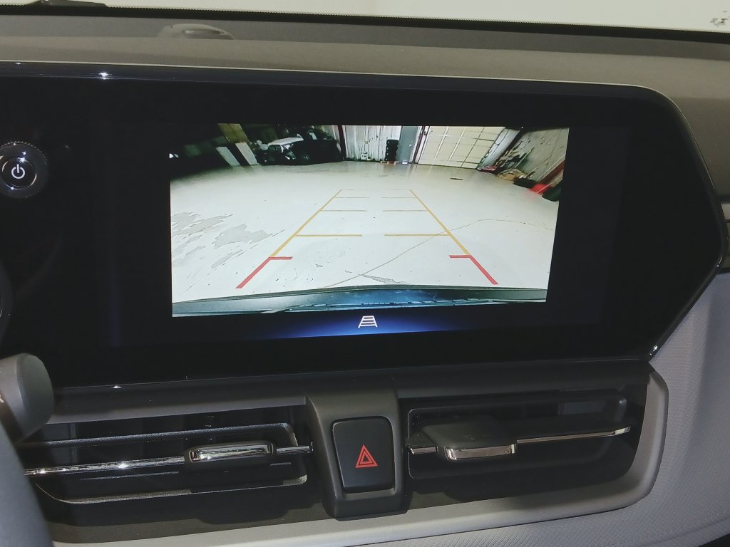 Used 2024 Chevrolet TrailBlazer LS FWD image 24