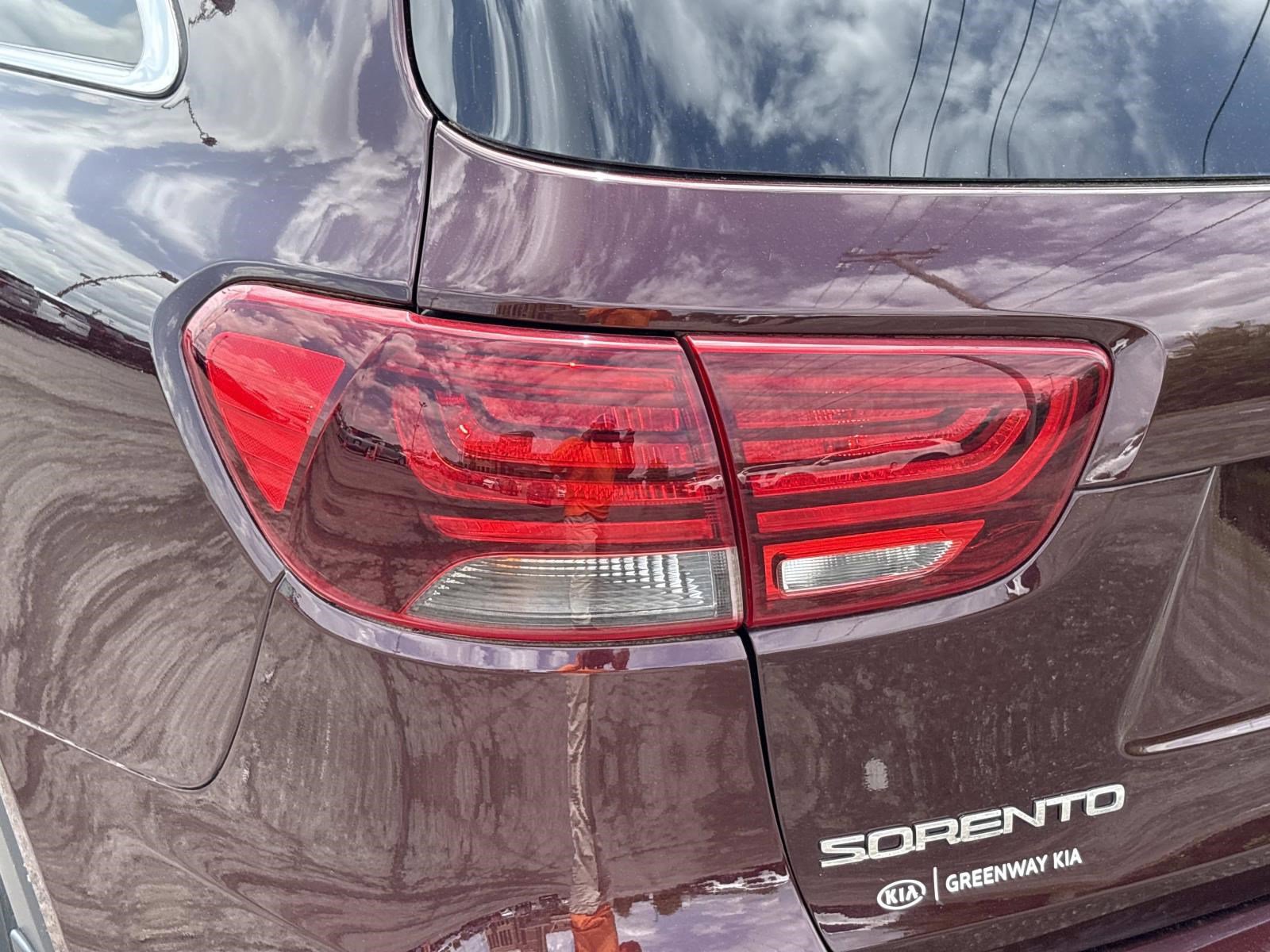 Used 2020 Kia Sorento LX w/ LX I4 Convenience Package image 36