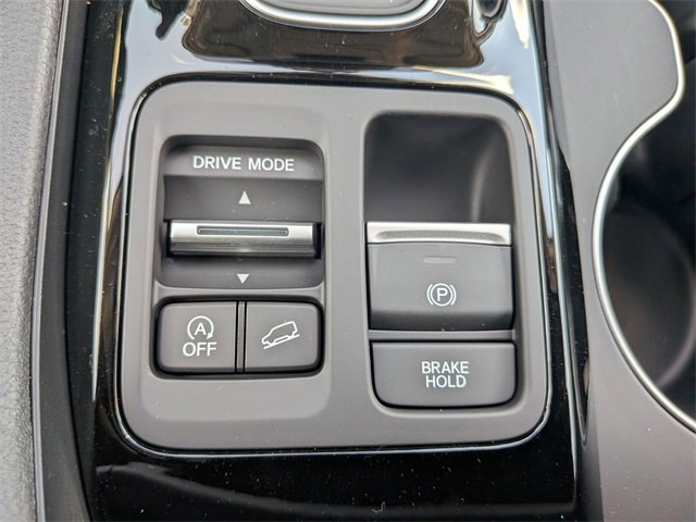 New 2025 Honda Pilot Touring image 17