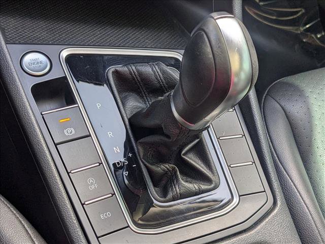 Used 2019 Volkswagen Jetta SE w/ Cold Weather Package image 11