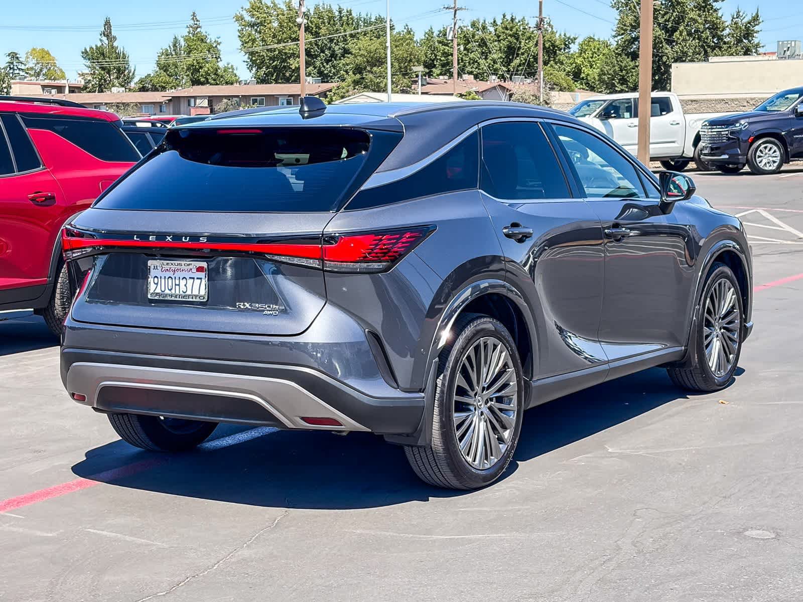 Used 2025 Lexus RX 350 w/ Convenience Package AWD/4WD image 4