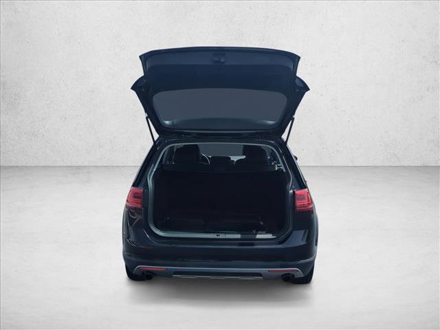 Used 2017 Volkswagen Golf Alltrack S AWD/4WD image 6