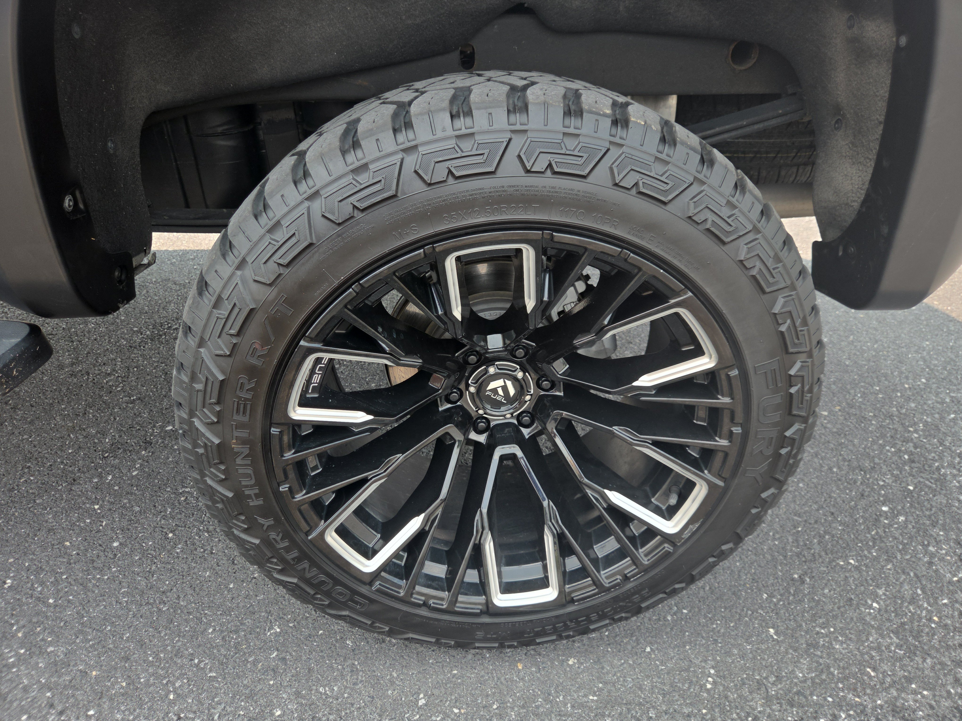 Used 2023 Chevrolet Silverado 1500 High Country w/ LPO, Dark Essentials Package AWD/4WD image 26