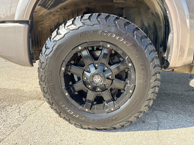 Used 2016 Nissan Titan Platinum Reserve AWD/4WD image 10