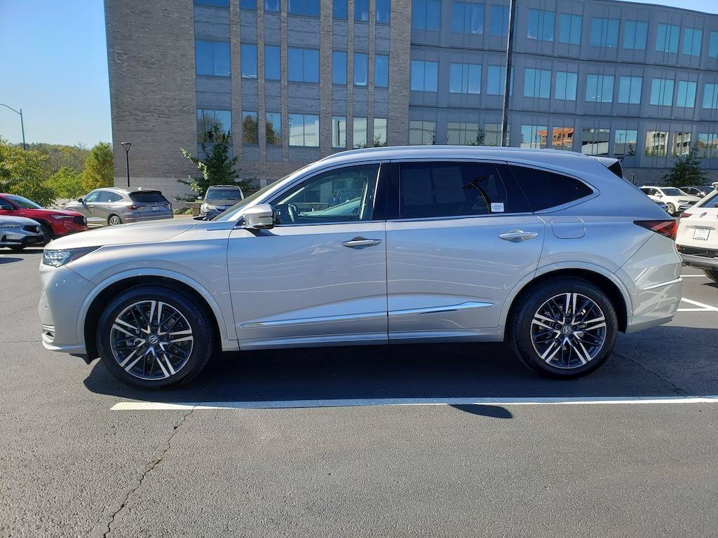 Certified 2026 Acura MDX w/ Advance Package AWD/4WD image 5