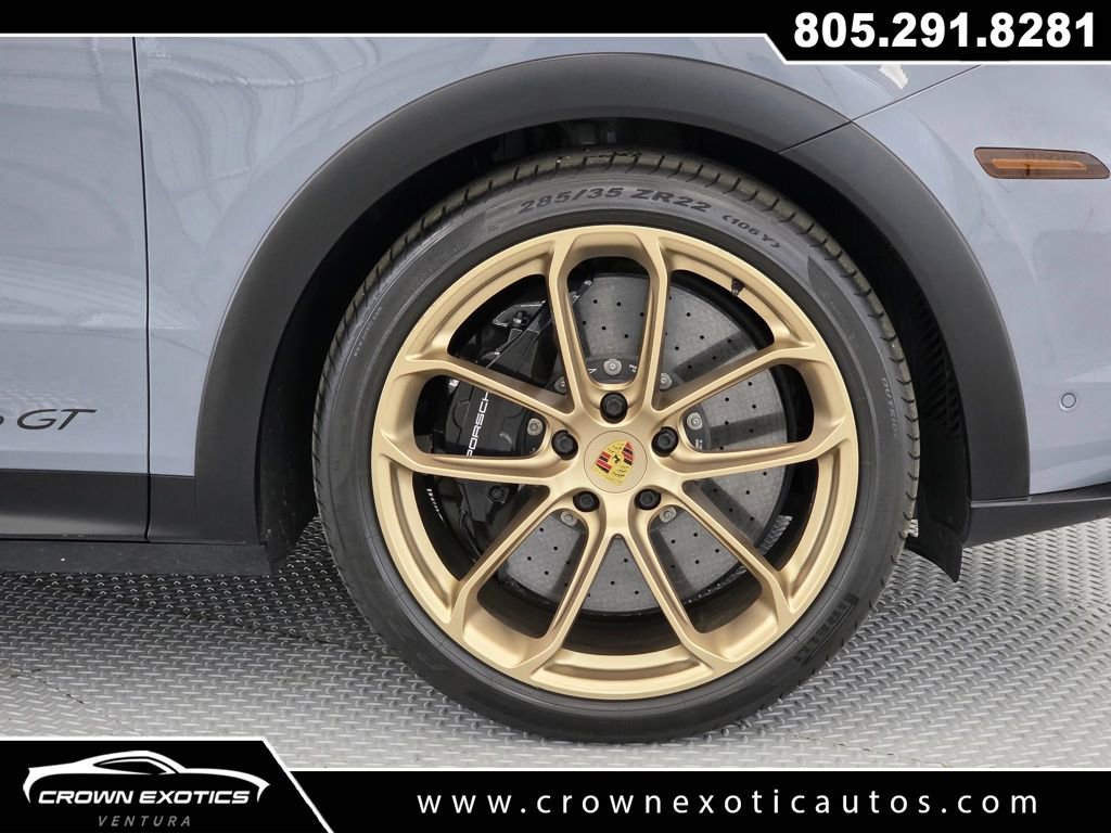 Used 2022 Porsche Cayenne Turbo GT image 9