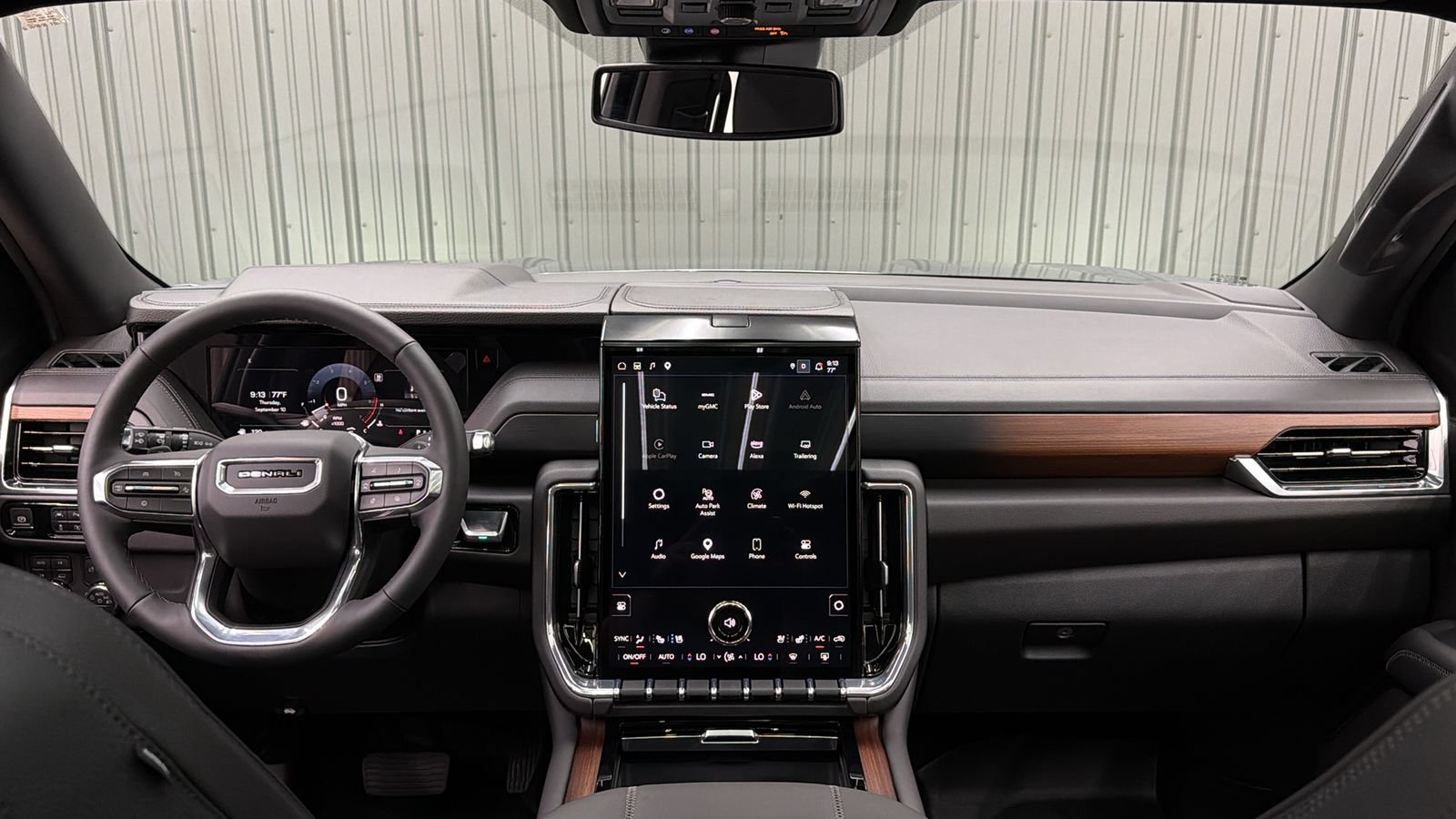 Used 2025 GMC Yukon XL Denali w/ Sun & Power Step Package AWD/4WD image 34