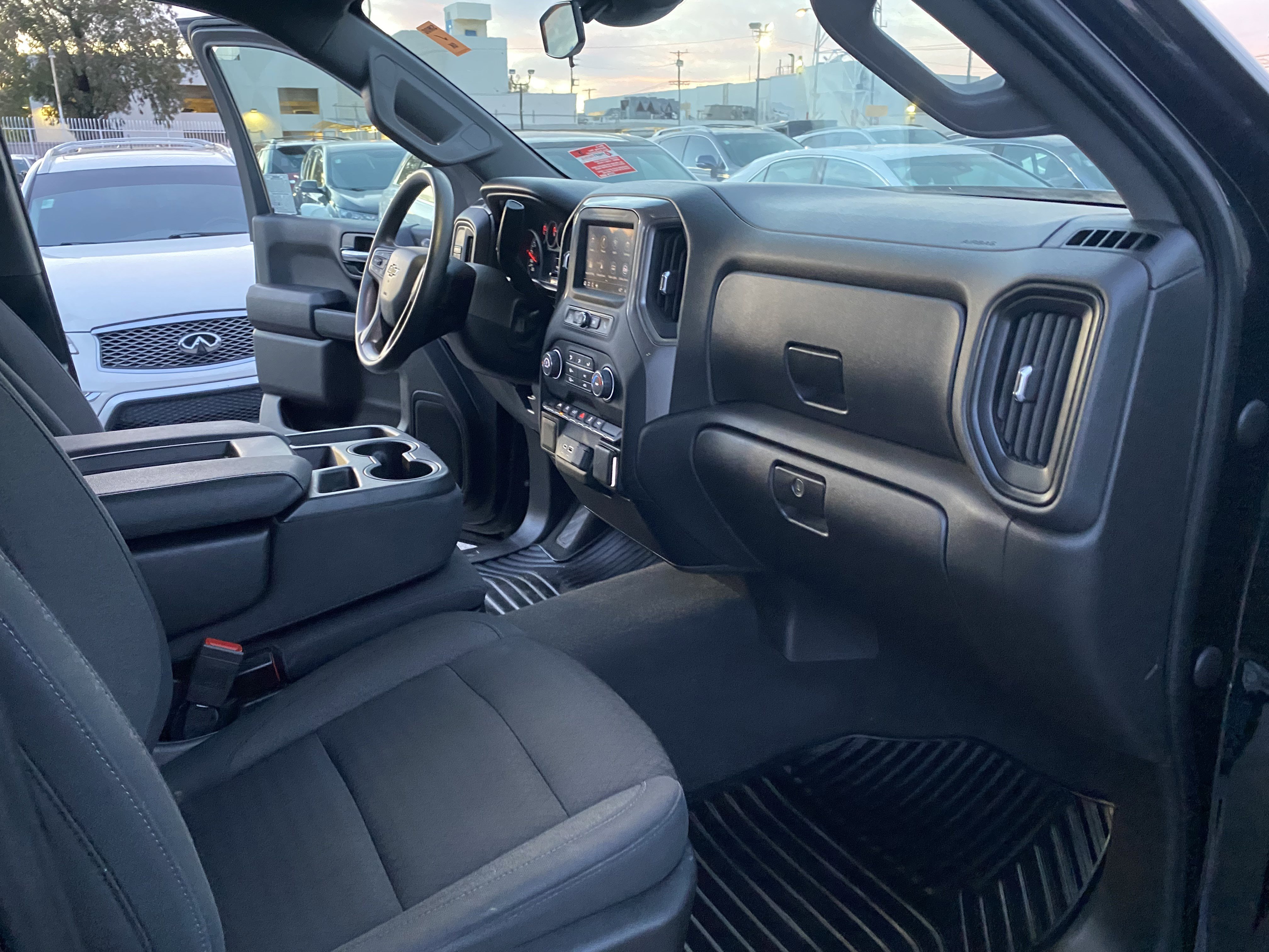 Used 2022 Chevrolet Silverado 1500 Custom image 20