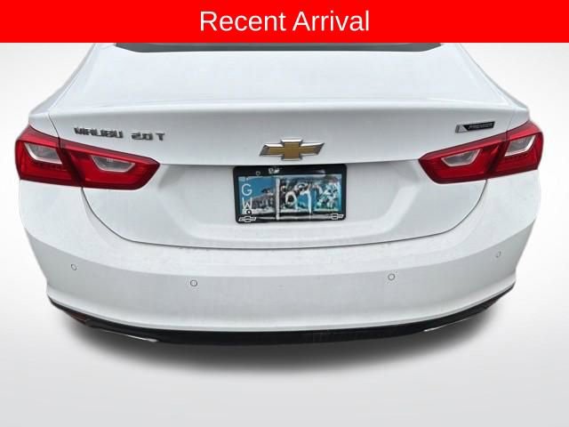 Used 2016 Chevrolet Malibu Premier w/ Driver Confidence Package image 9