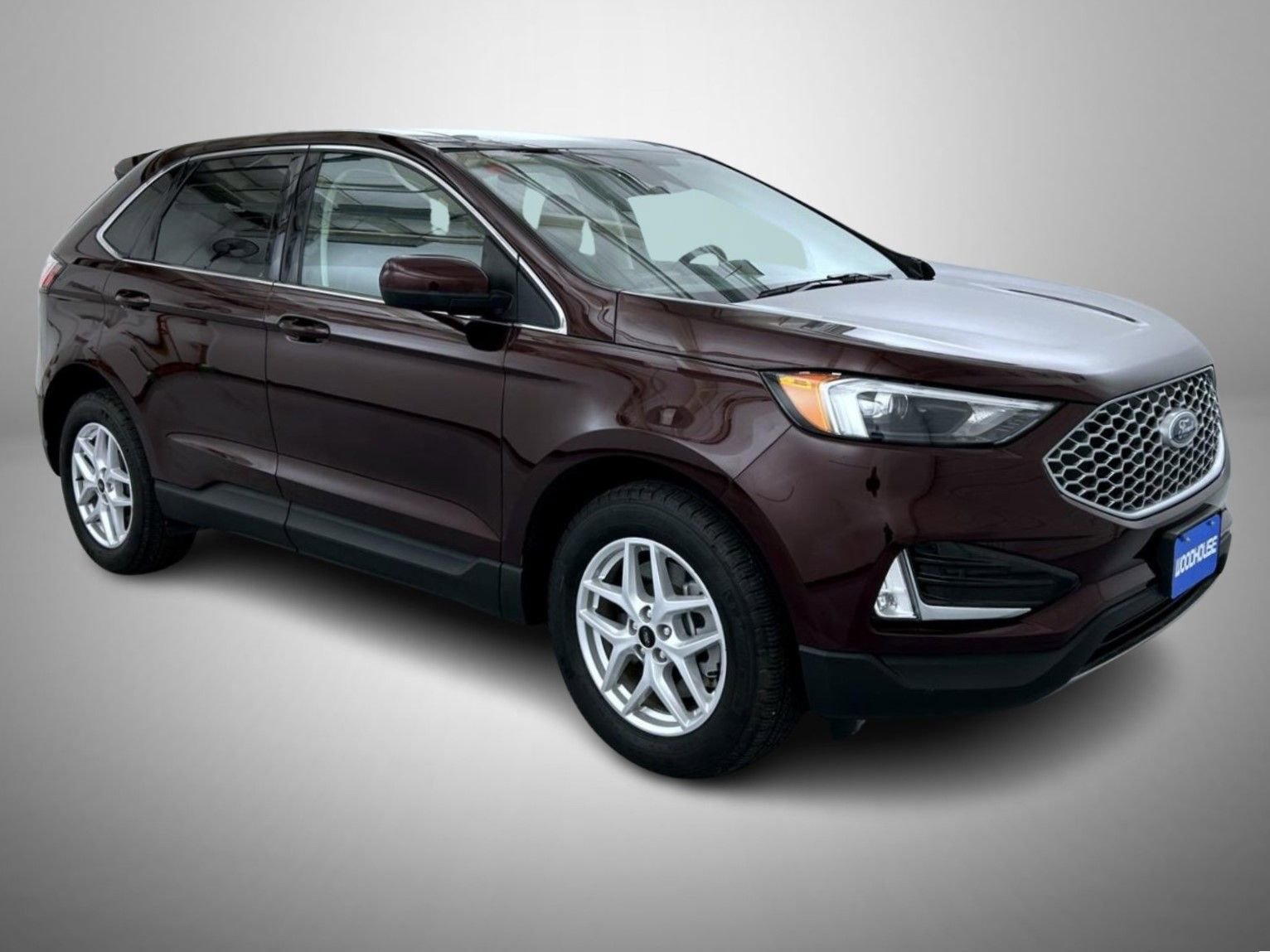 Used 2024 Ford Edge SEL w/ Convenience Package AWD/4WD image 3