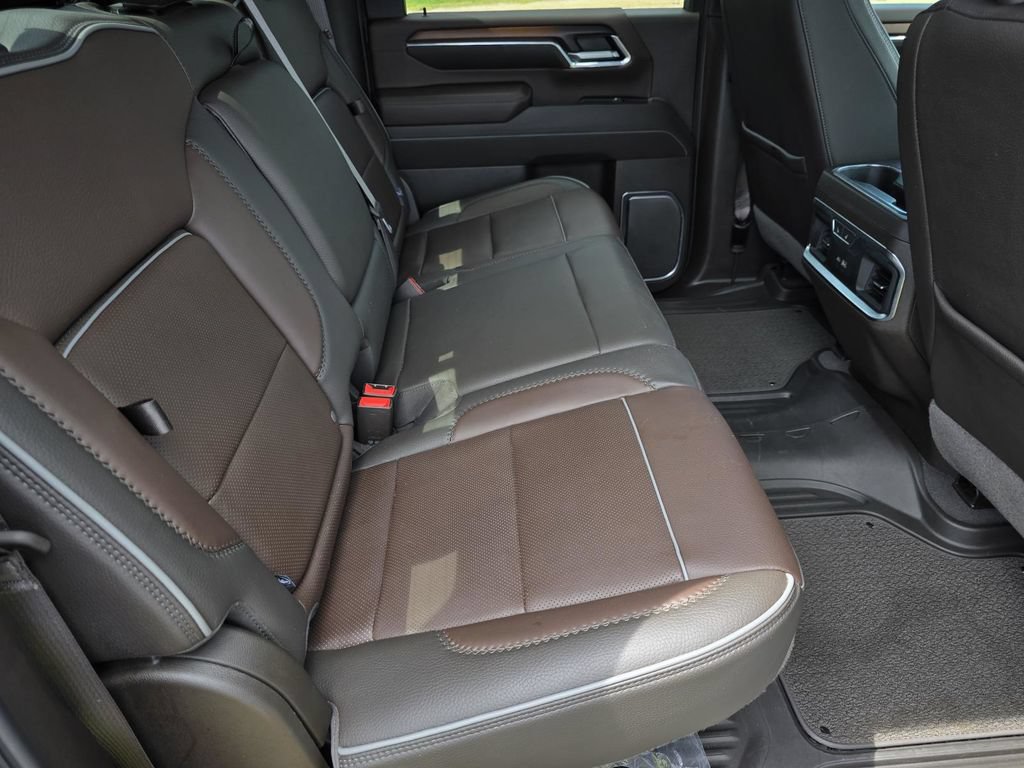 Used 2024 GMC Sierra 2500 Denali w/ Denali Reserve Package AWD/4WD image 41
