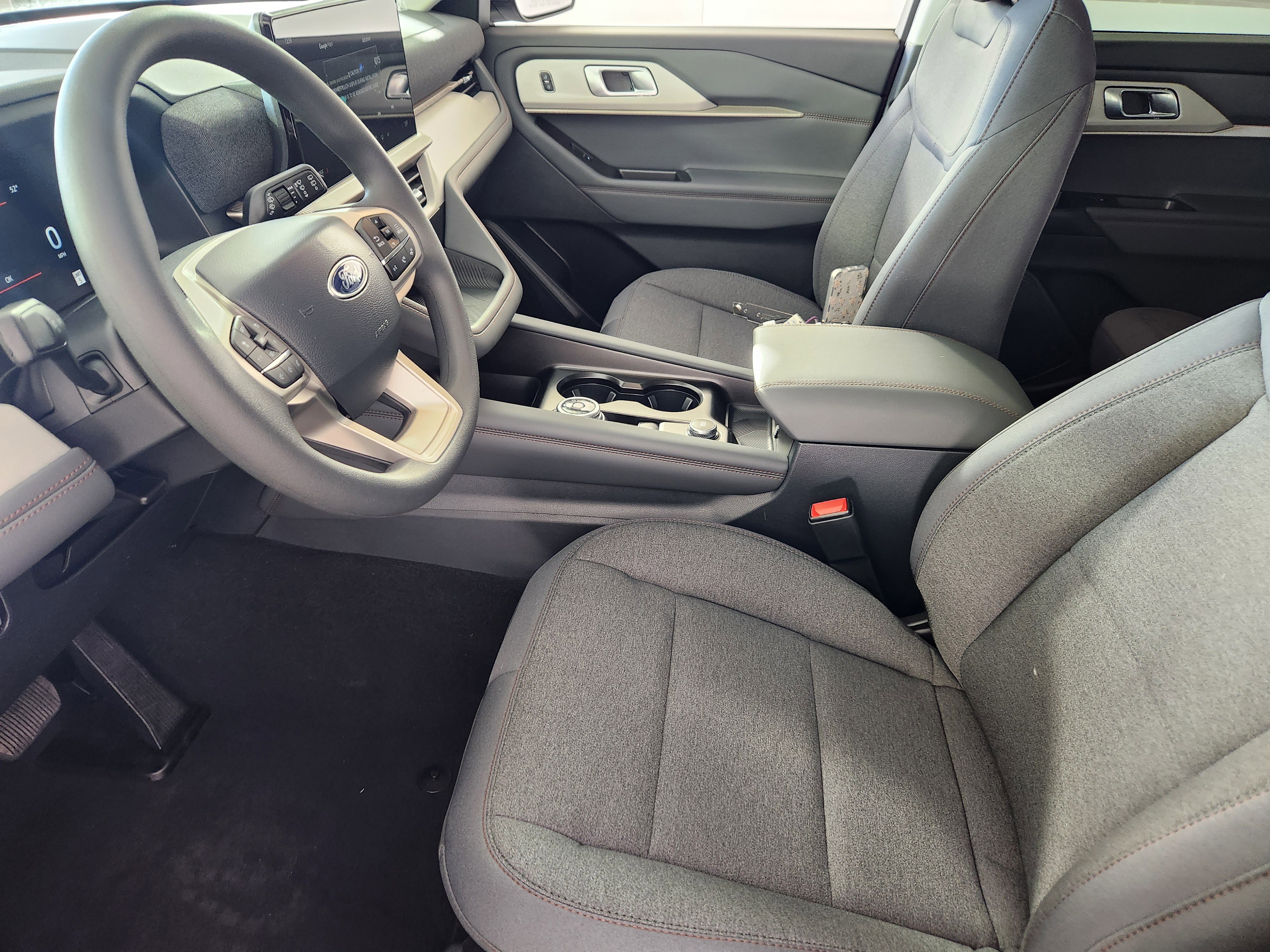 New 2026 Ford Explorer Active image 10