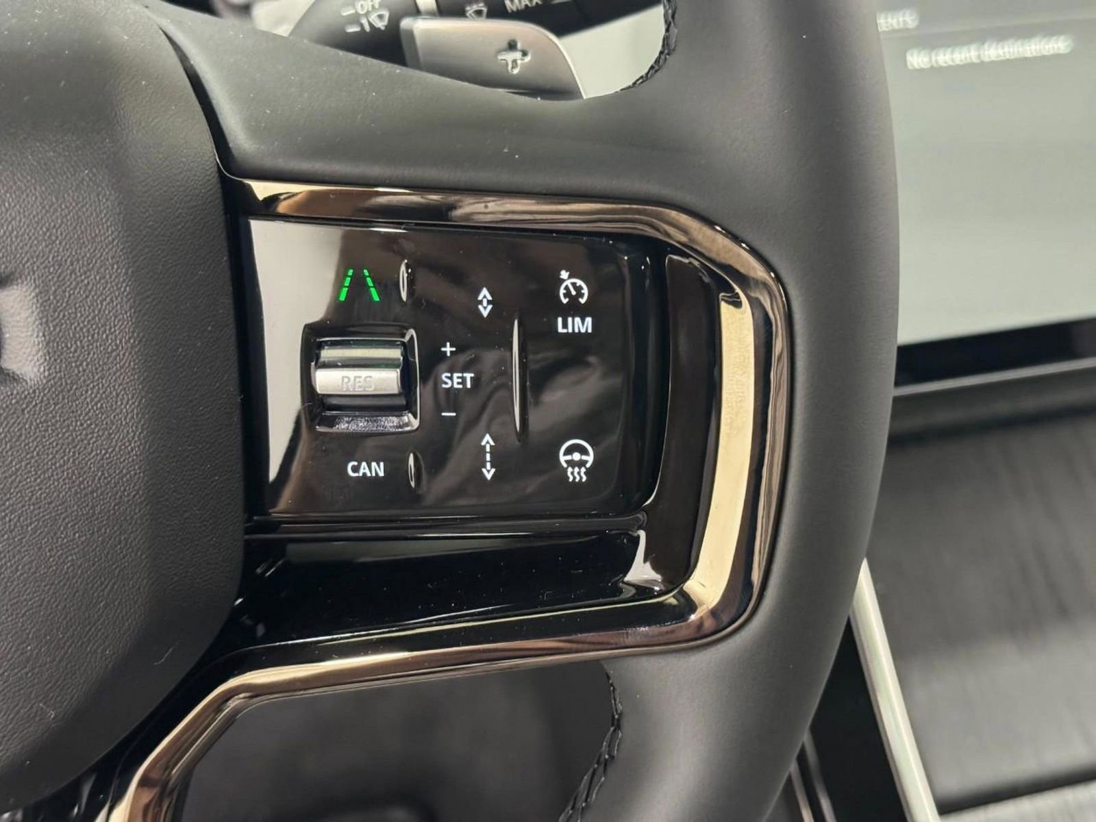 New 2026 Land Rover Range Rover Evoque Dynamic SE image 29