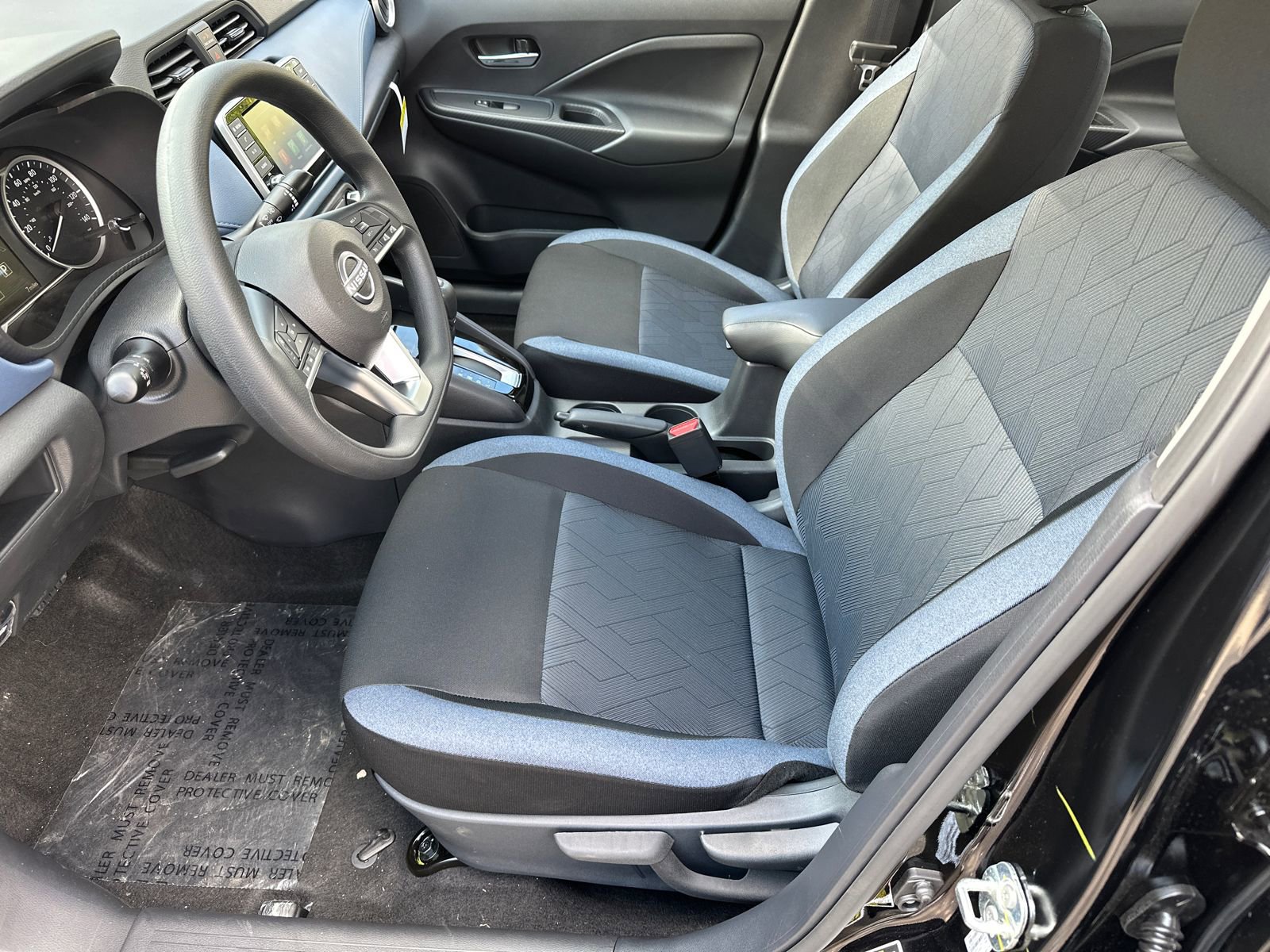 New 2025 Nissan Versa SV w/ Trunk Package image 9