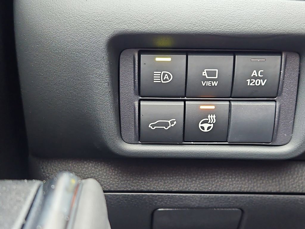 New 2026 Toyota Highlander Limited AWD/4WD image 18