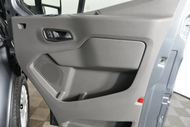 Certified 2023 Ford E-Transit Low Roof RWD image 28