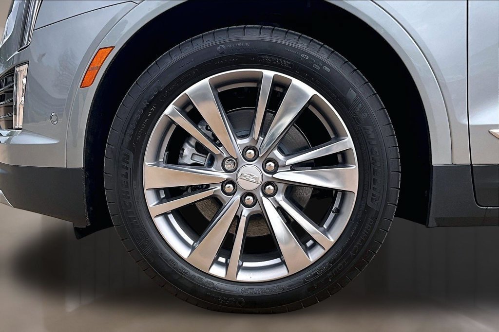 New 2026 Cadillac XT5 Premium Luxury w/ Driver Assist Package AWD/4WD image 12