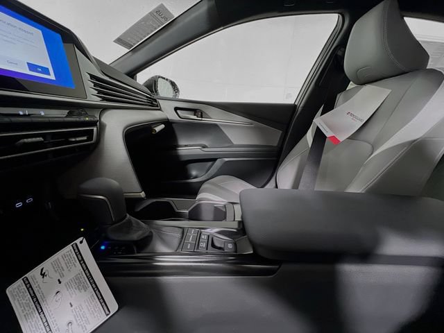 New 2025 Toyota Camry SE FWD image 22