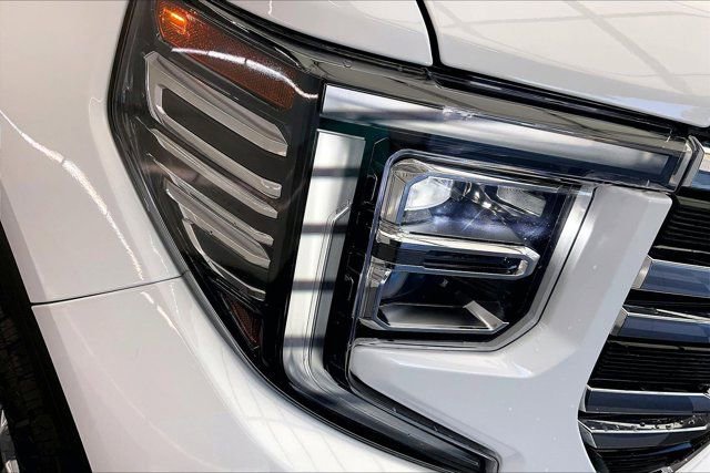 Used 2022 GMC Sierra 1500 SLT w/ SLT Premium Plus Package image 28