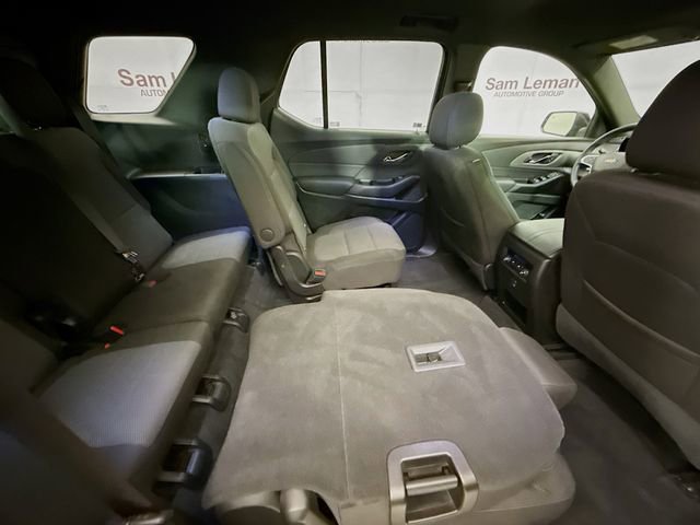 Used 2023 Chevrolet Traverse LT FWD image 30