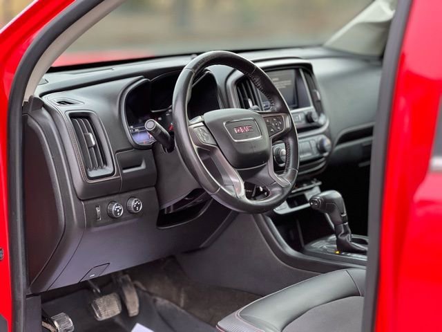 Used 2016 GMC Canyon SLE w/ All Terrain Package image 10