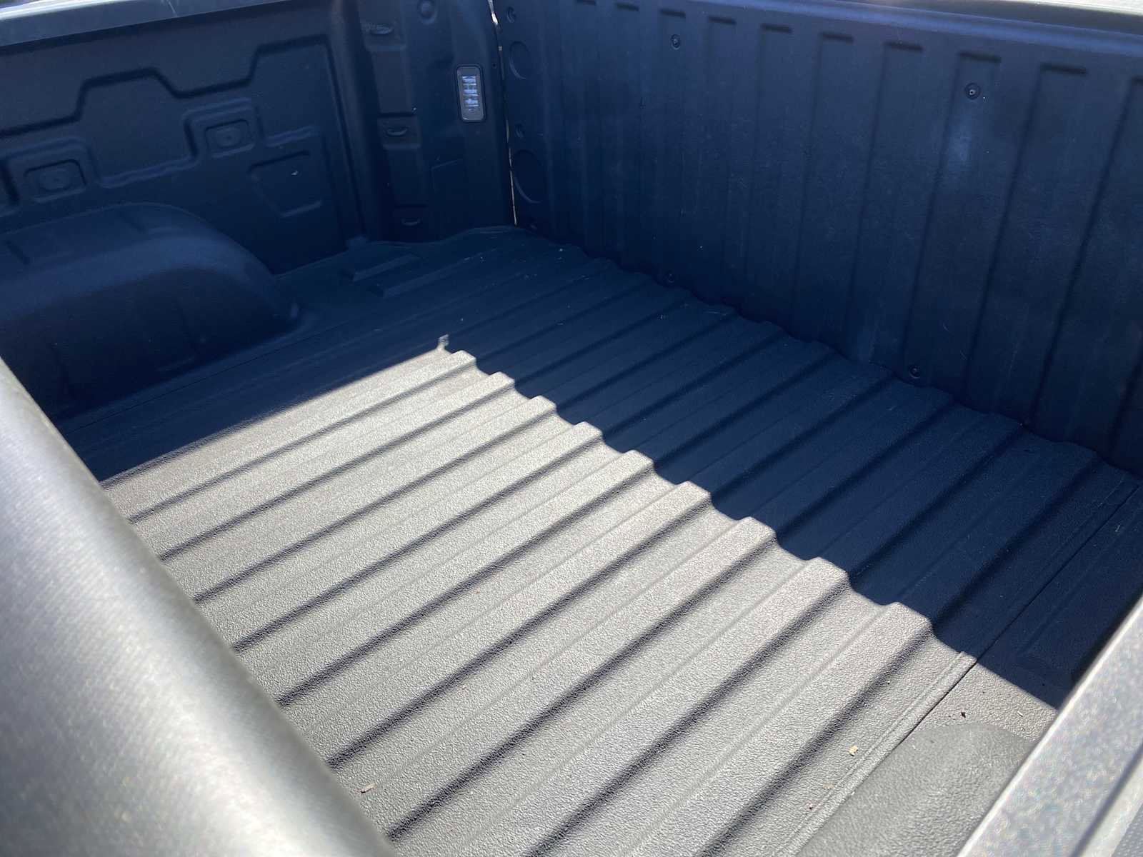 Used 2019 Chevrolet Silverado 1500 Custom w/ Custom Convenience Package image 30