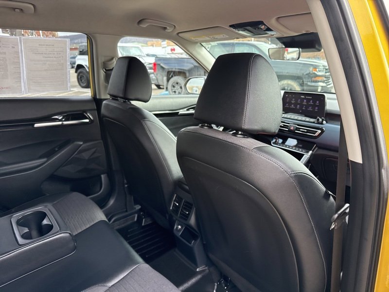 Used 2023 Kia Seltos S w/ Navigation Package image 13