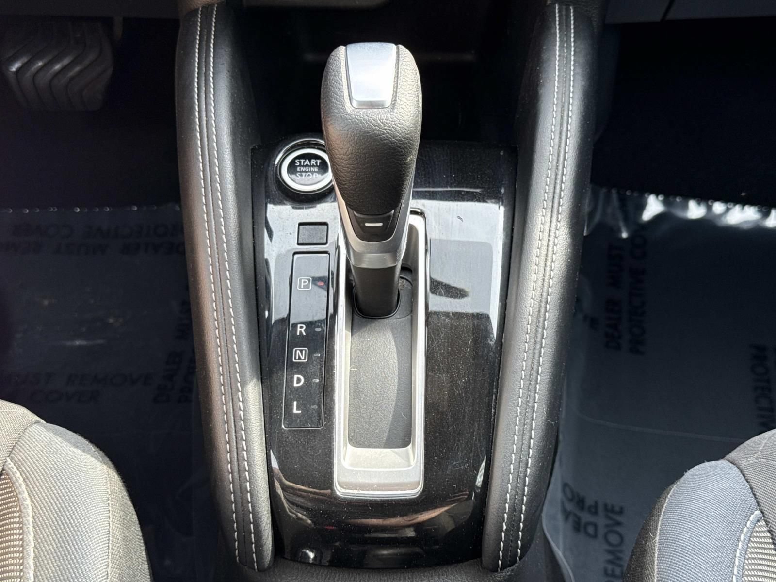 Used 2019 Nissan Kicks SV FWD image 13