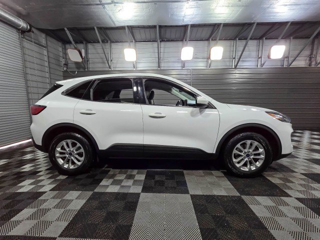 Used 2021 Ford Escape SE w/ Convenience Package image 9
