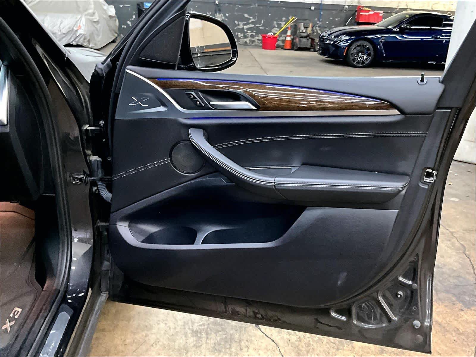 Used 2018 BMW X3 xDrive30i AWD/4WD image 26
