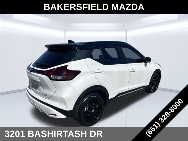 Used 2023 Nissan Kicks SR FWD image 5
