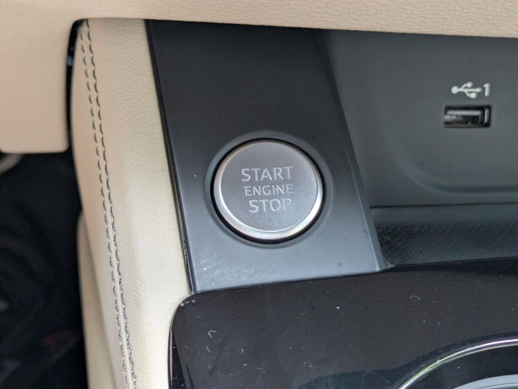 Used 2024 Audi A4 2.0T Premium Plus image 30