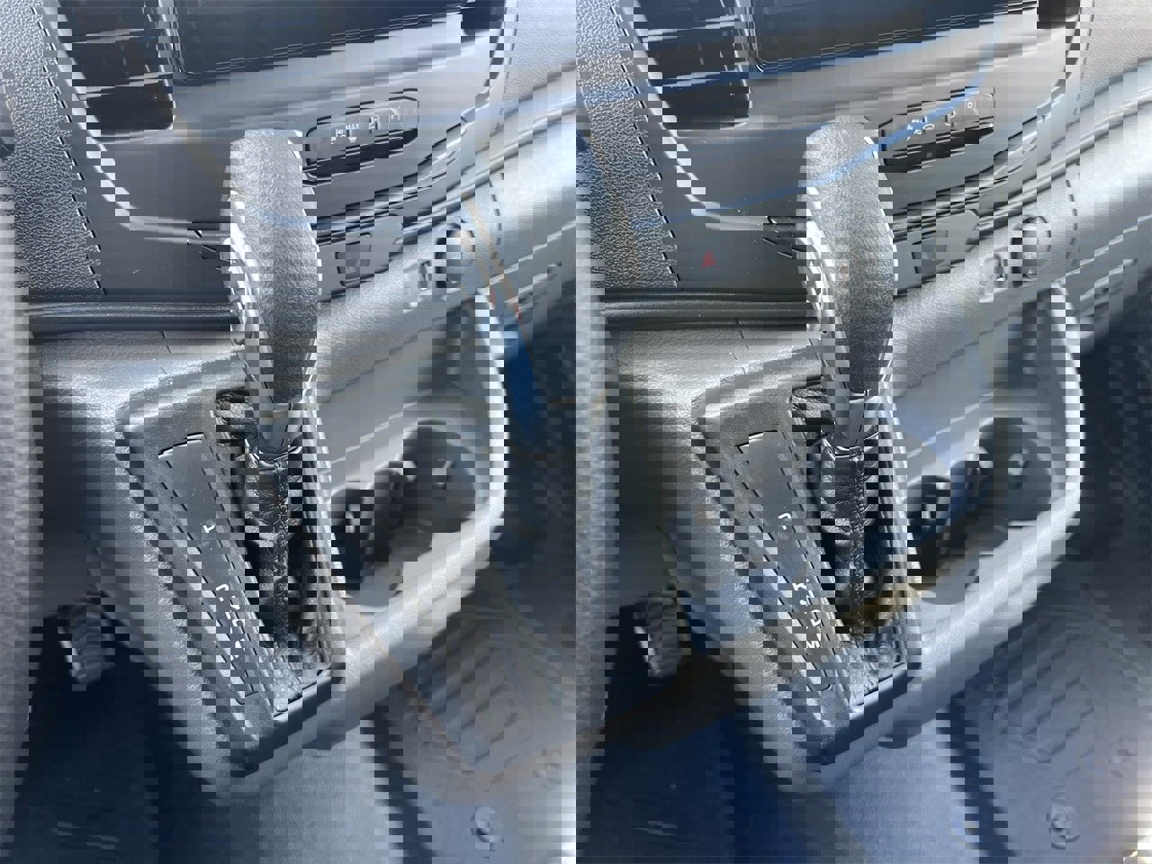 New 2026 Ford Transit 250 148 Medium Roof w/ Load Area Protection Package image 7