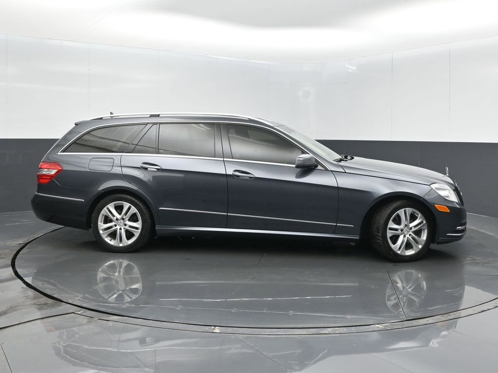 Used 2011 Mercedes-Benz E 350 4MATIC Wagon image 8