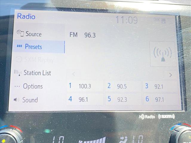 Used 2020 Toyota Camry SE w/ Audio Package FWD image 20