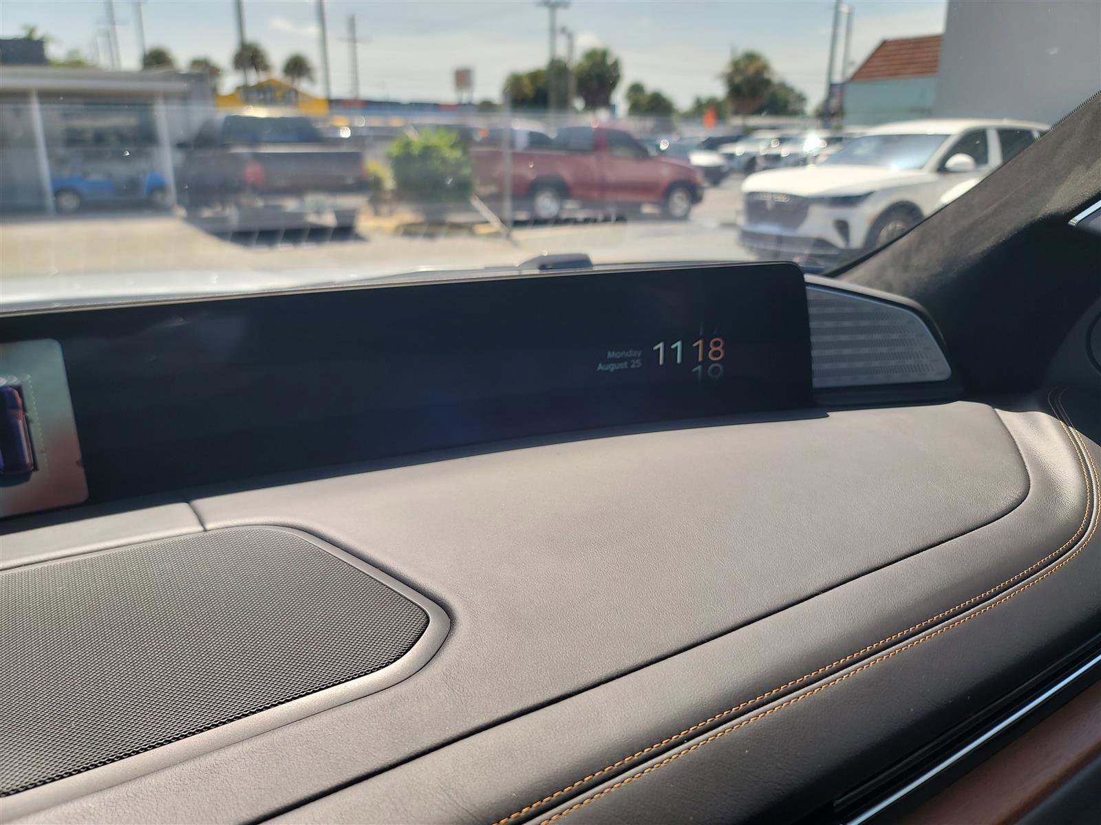 New 2025 Lincoln Navigator L Black Label image 26