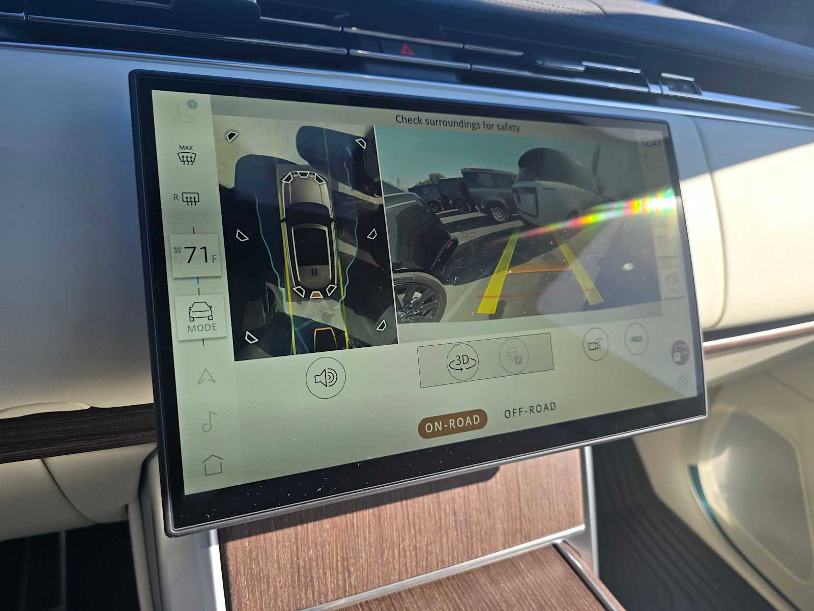 New 2025 Land Rover Range Rover SE image 33