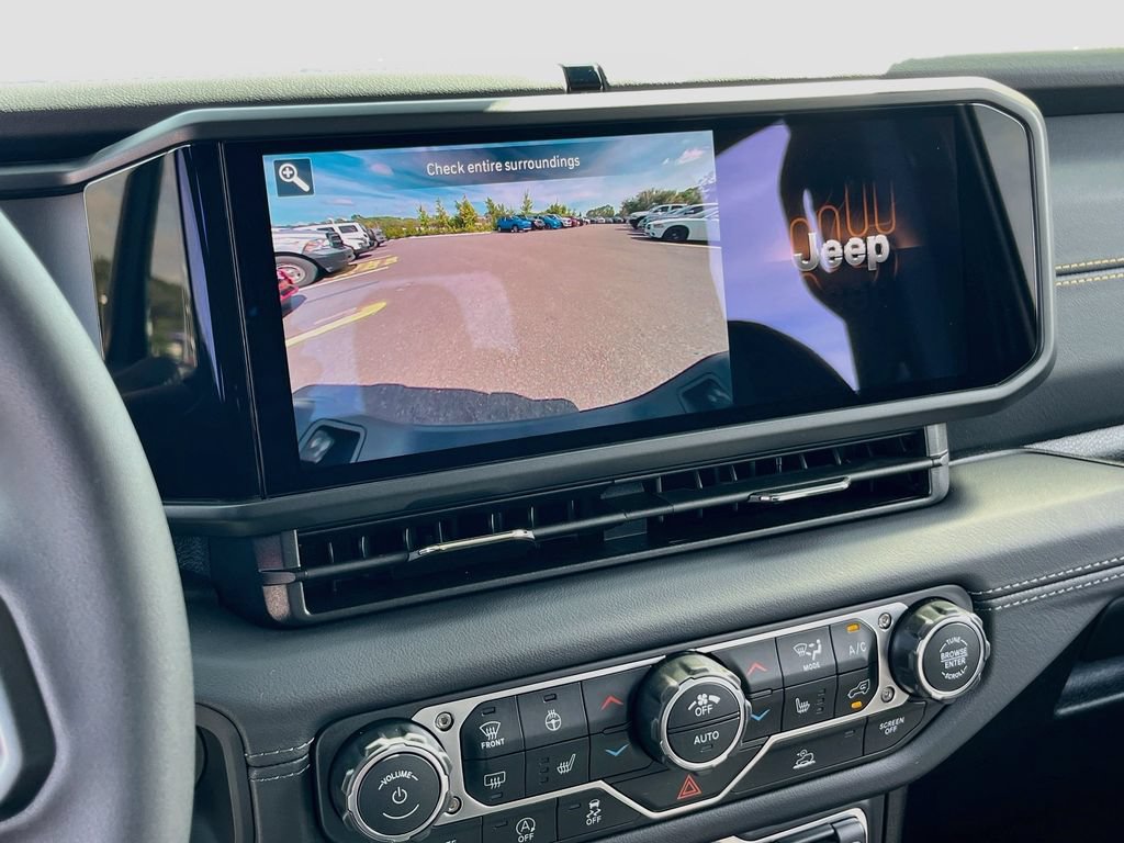 New 2026 Jeep Gladiator Sport AWD/4WD image 13
