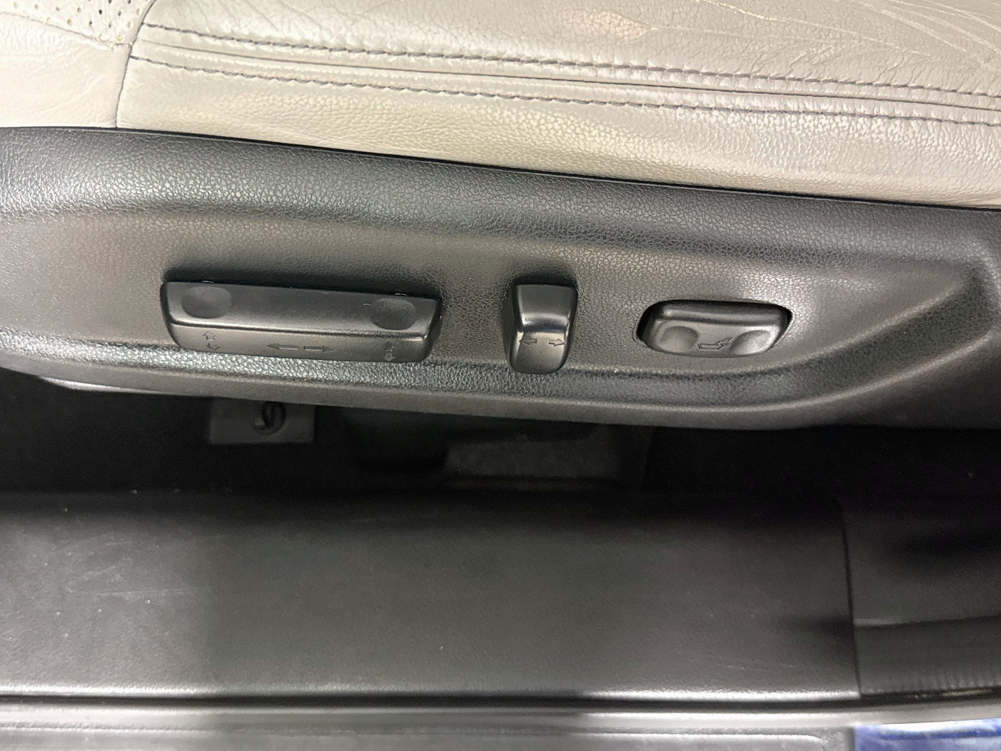 Used 2015 Honda CR-V EX-L image 22