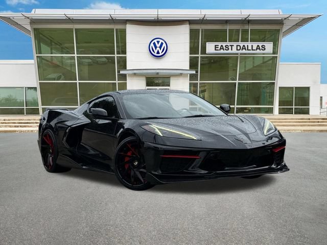 Used 2021 Chevrolet Corvette Stingray Premium Cpe w/ Z51 Performance Package RWD image 1