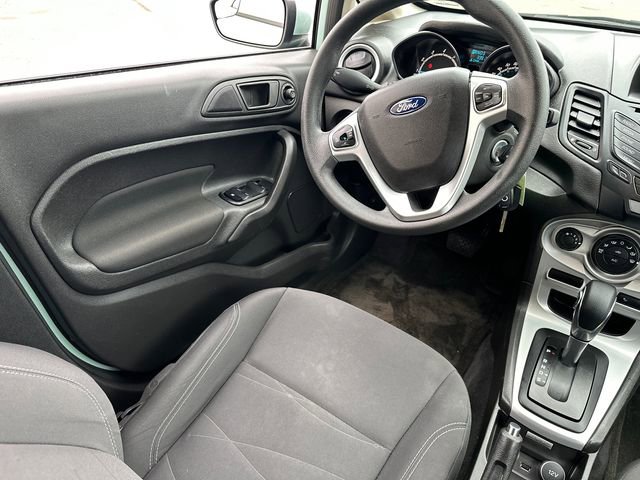 Used 2018 Ford Fiesta SE image 22