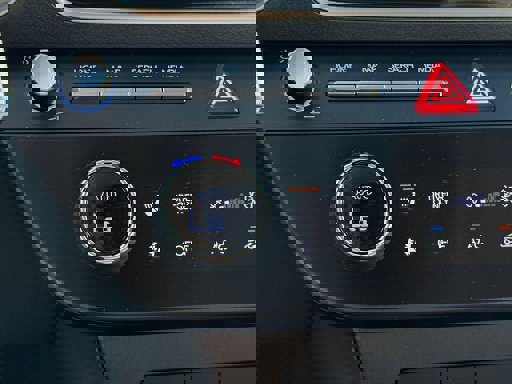 New 2026 Hyundai Sonata Limited FWD image 5